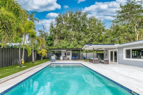17420 SW 84th Court Palmetto Bay FL 33157