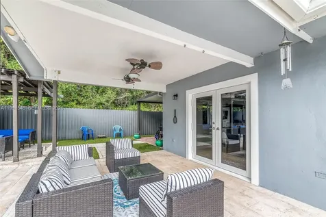 17420 SW 84th Court Palmetto Bay FL 33157