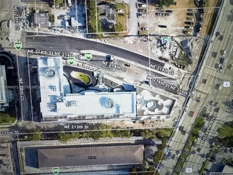 21290 Biscayne Boulevard Aventura FL 33180