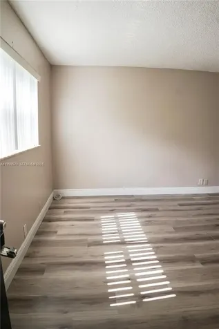 4280 Woodside Drive Coral Springs FL 33065