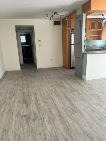 240 Collins Avenue Miami Beach FL 33139
