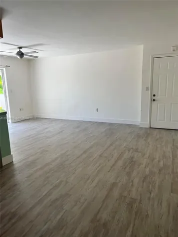 240 Collins Avenue Miami Beach FL 33139