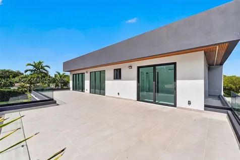 9833 N Miami Avenue Miami Shores FL 33150