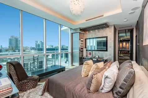 50 S Pointe Drive Miami Beach FL 33139