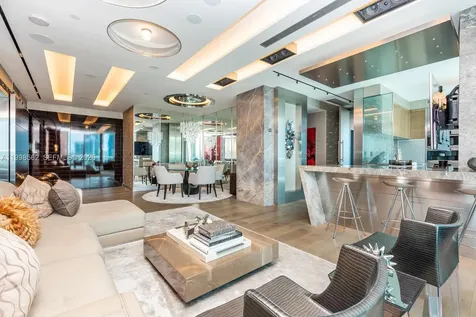 50 S Pointe Drive Miami Beach FL 33139
