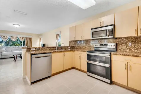 1941 SW 148th Way Miramar FL 33027