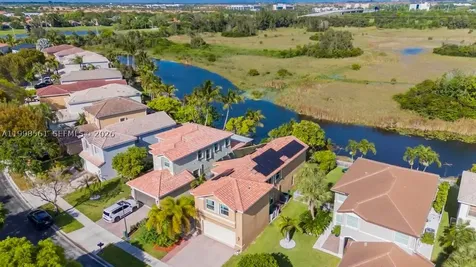 194ONE W 148 Miramar FL 33027