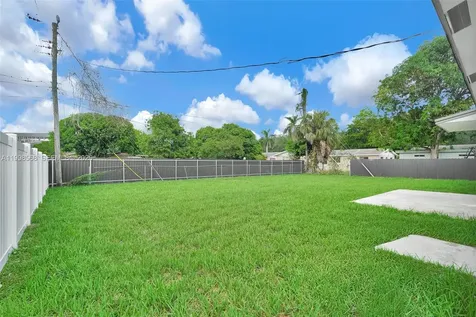 2225 NW 195th Street Miami Gardens FL 33056