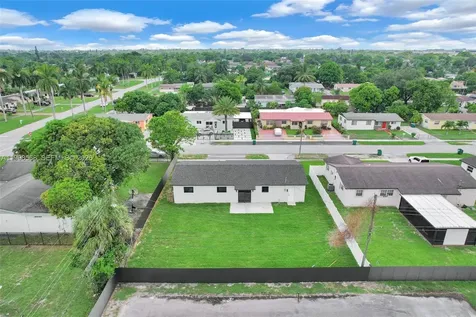 2225 NW 195th Street Miami Gardens FL 33056