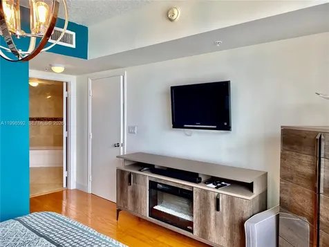 16699 Collins Avenue Sunny Isles Beach FL 33160