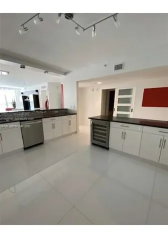 17050 N Bay Road Sunny Isles Beach FL 33160
