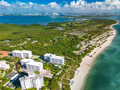 177 Ocean Lane Drive Key Biscayne FL 33149