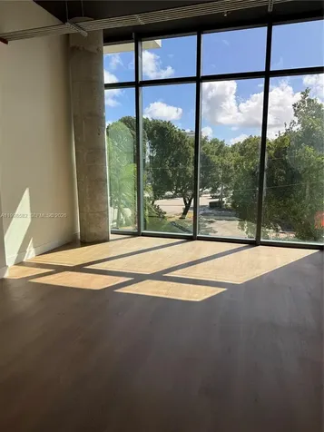21290 Biscayne Boulevard Aventura FL 33180