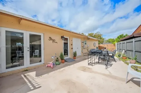 4218 SW 138th Court Miami FL 33175