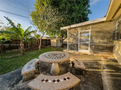 3420 SW 104th Avenue Miami FL 33165