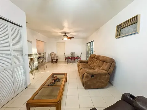 3420 SW 104th Avenue Miami FL 33165