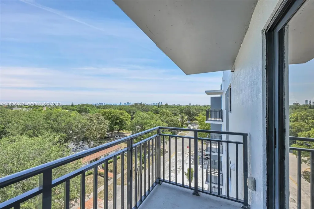 840 NE 130th Street North Miami FL 33161