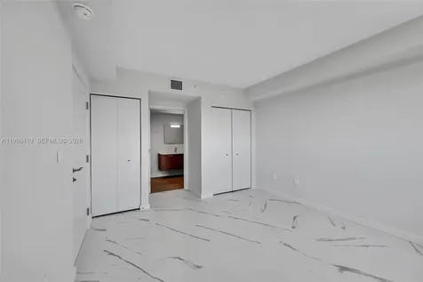 840 NE 130th Street North Miami FL 33161