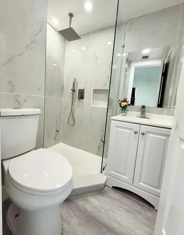 2516 Wiley Court Hollywood FL 33020