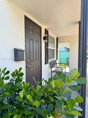 2516 Wiley Court Hollywood FL 33020