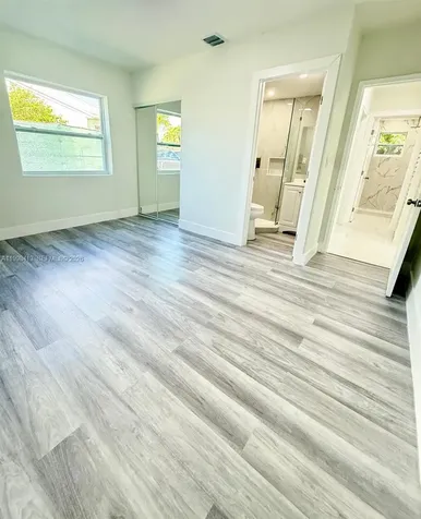 2516 Wiley Court Hollywood FL 33020