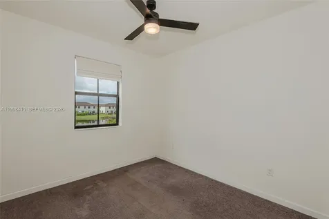 8903 NW 184th Terrace Miami Lakes FL 33018