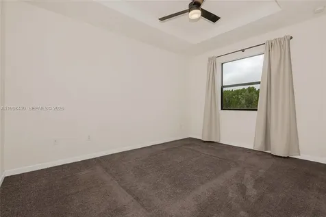 8903 NW 184th Terrace Miami Lakes FL 33018