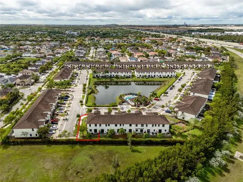 8903 NW 184th Terrace Miami Lakes FL 33018