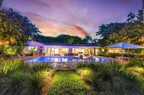 6140 SW 90th Street Pinecrest FL 33156