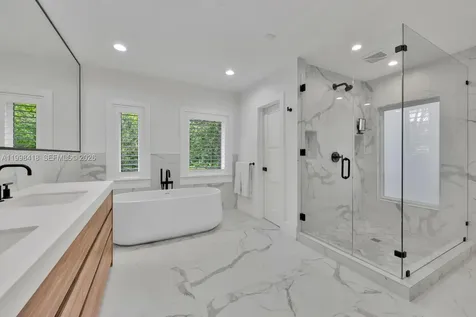 6140 SW 90th Street Pinecrest FL 33156