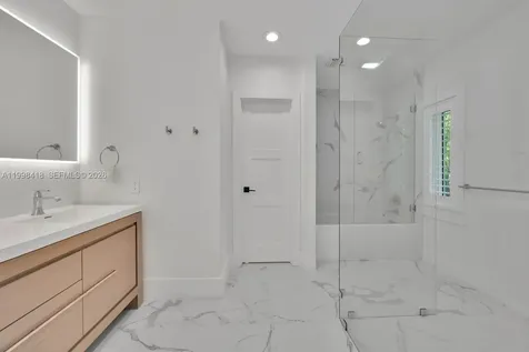 6140 SW 90th Street Pinecrest FL 33156
