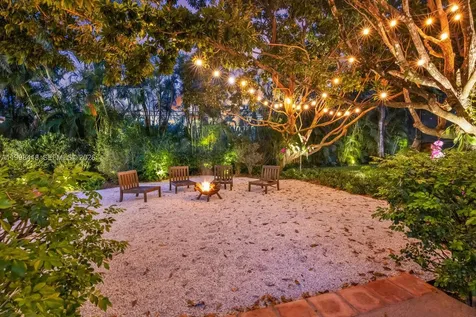 6140 SW 90th Street Pinecrest FL 33156