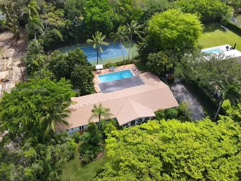 6140 SW 90th Street Pinecrest FL 33156