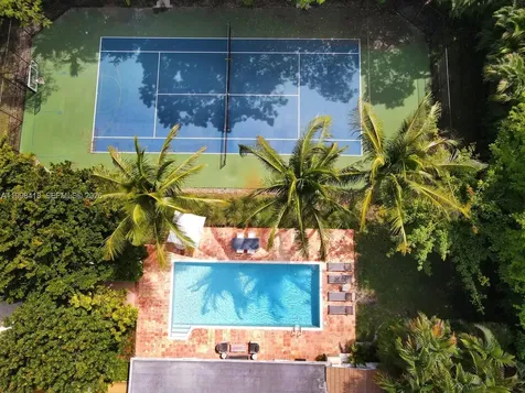 6140 SW 90th Street Pinecrest FL 33156