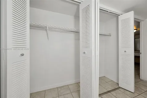 671 NE 195th Street Miami FL 33179