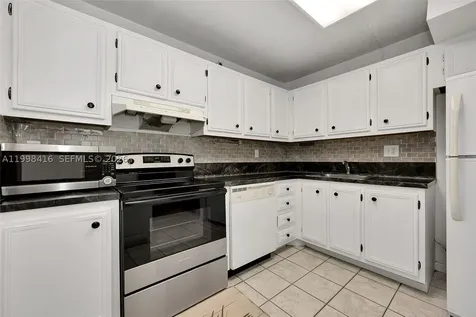 671 NE 195th Street Miami FL 33179