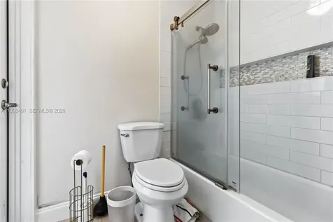19911 SW 84th Avenue Cutler Bay FL 33189