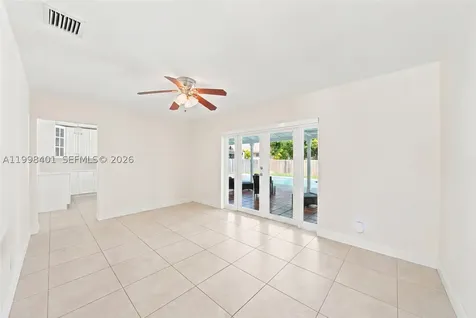 19911 SW 84th Avenue Cutler Bay FL 33189