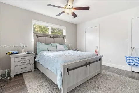 19911 SW 84th Avenue Cutler Bay FL 33189