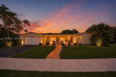 19911 SW 84th Avenue Cutler Bay FL 33189