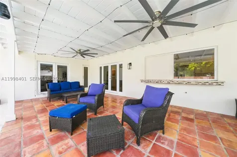 19911 SW 84th Avenue Cutler Bay FL 33189