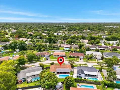 19911 SW 84th Avenue Cutler Bay FL 33189