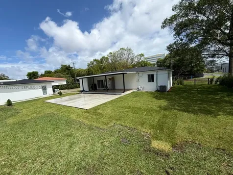 596 Ragan Drive Miami Springs FL 33166