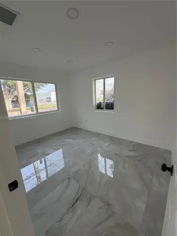 596 Ragan Drive Miami Springs FL 33166