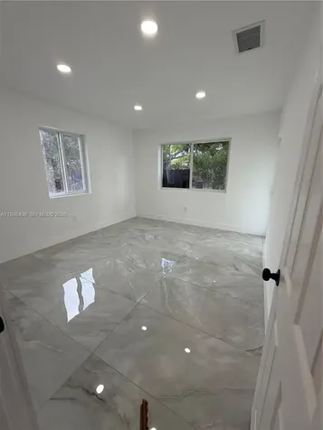 596 Ragan Drive Miami Springs FL 33166