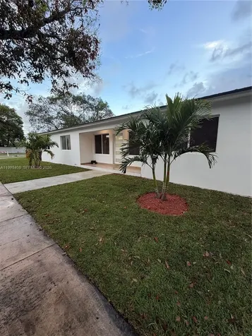 596 Ragan Drive Miami Springs FL 33166