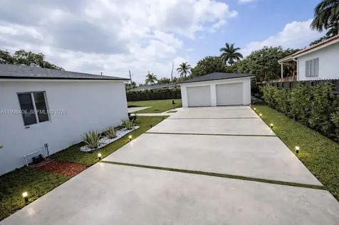 596 Ragan Drive Miami Springs FL 33166