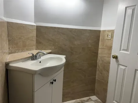 1501 NE 191st Street Miami FL 33179