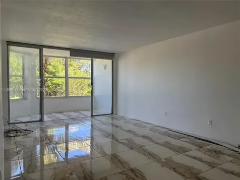1501 NE 191st Street Miami FL 33179