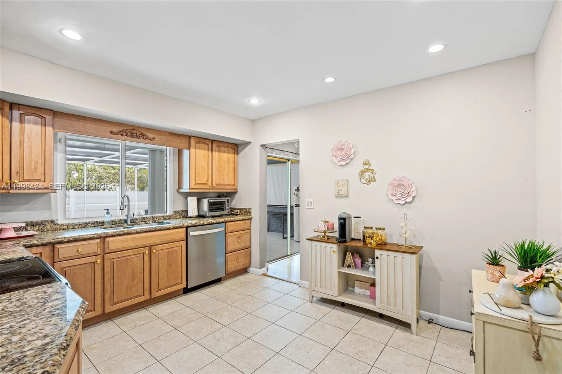 5214 W Park Road Hollywood FL 33021